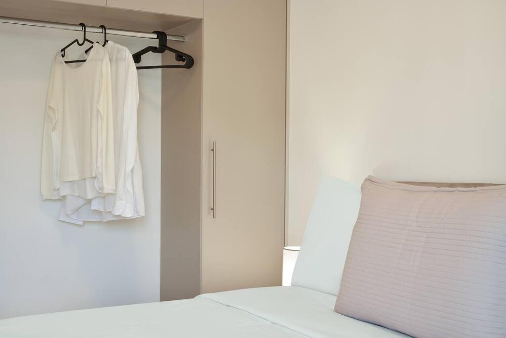 Fix 2Bd Apartment With Parthenon View アテネ エクステリア 写真